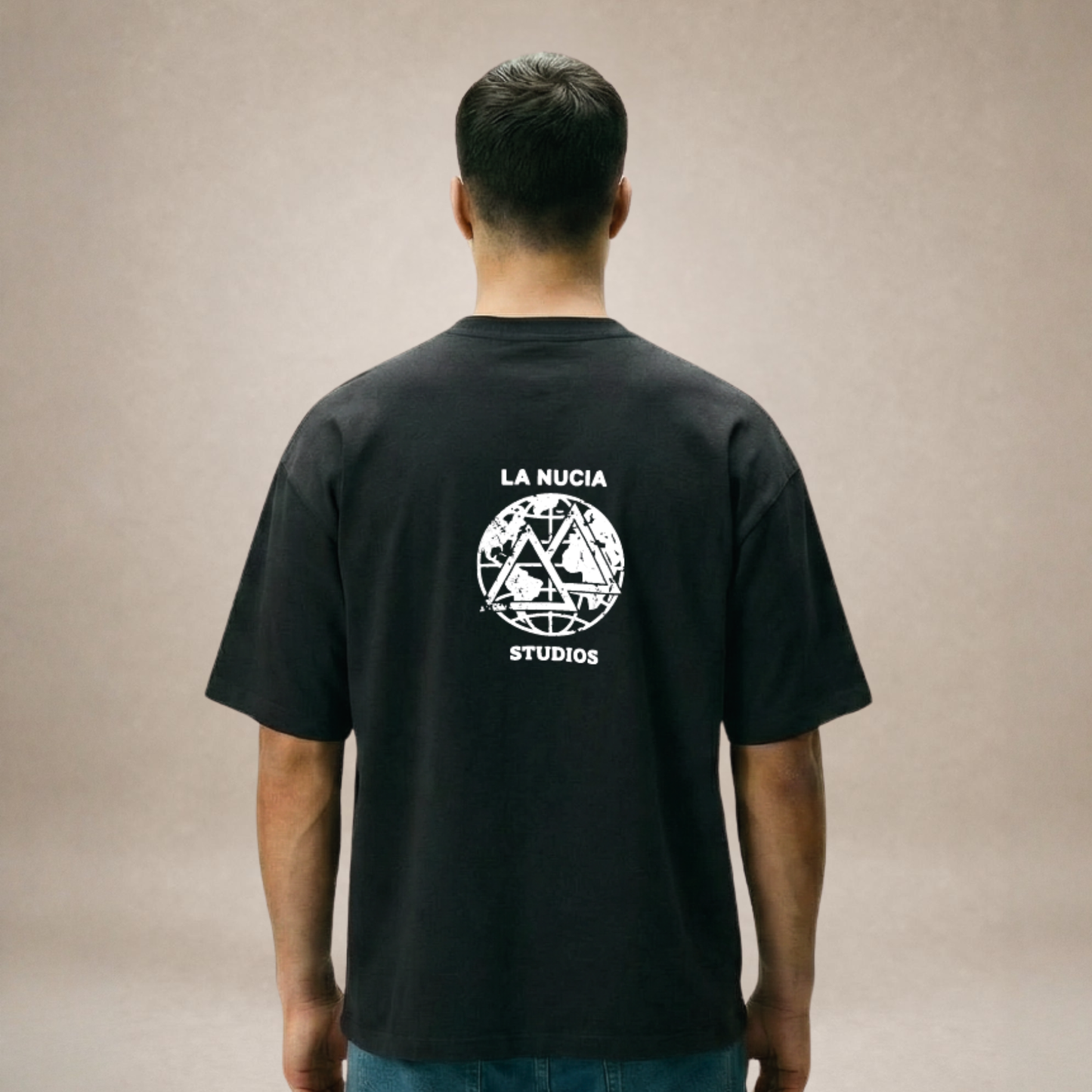 Oversized T-Shirt - La Nucia Studio - Black