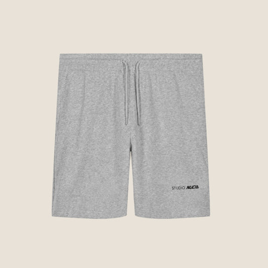 Short Studio Nucia